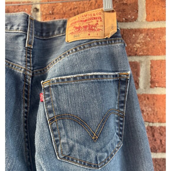 Levi’s 501 Original Fit Button Fly 32x30 - Picture 3 of 10